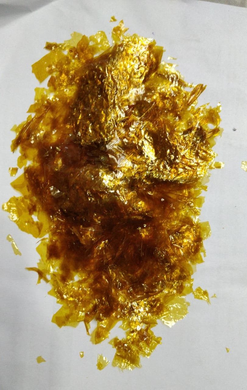 Golden TN Shellac Flakes